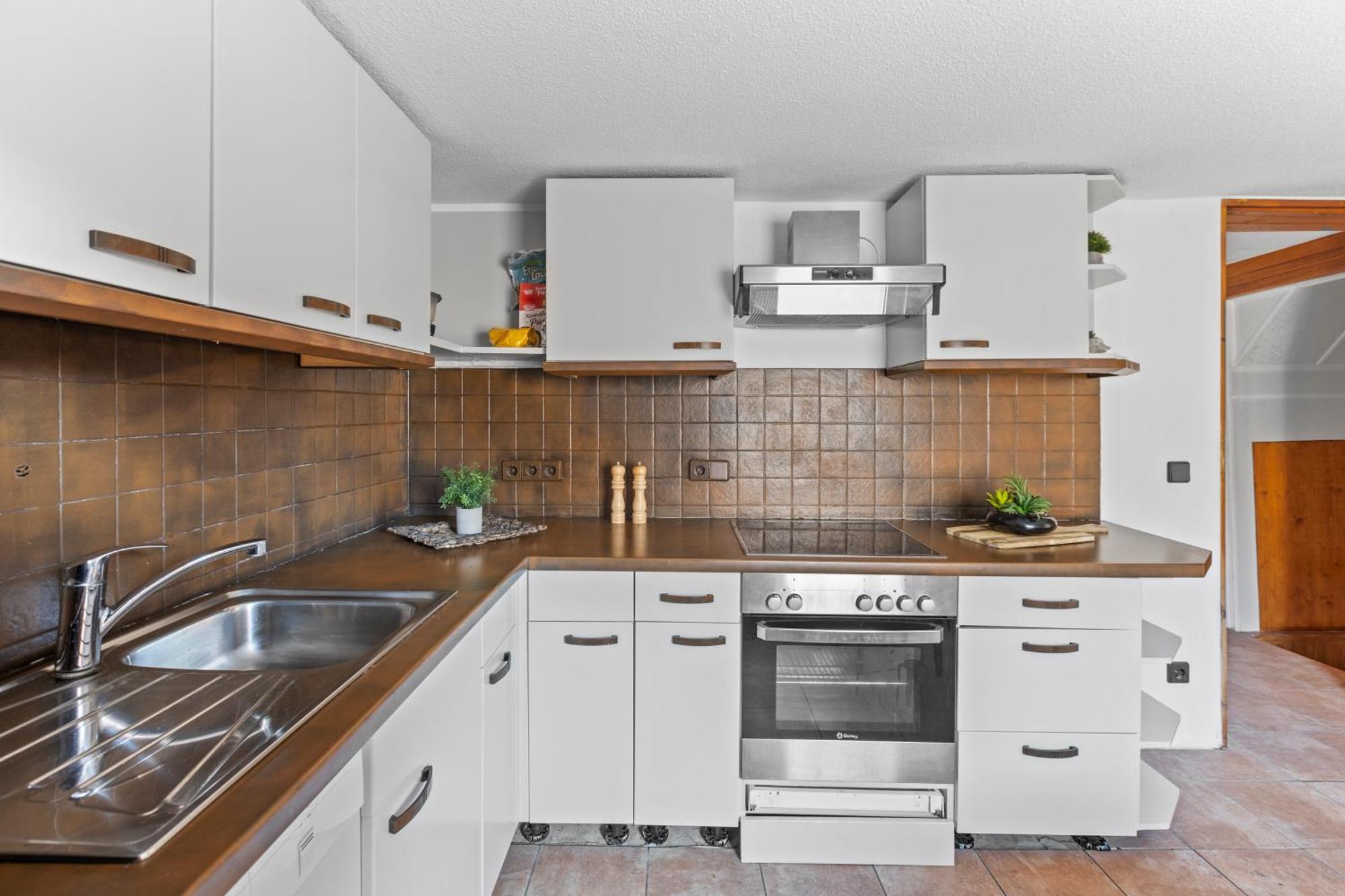 Sabina Monteurwohnung I 75 Zoll Tv I Kueche I Bad I Backofen I Trebbin Exterior foto